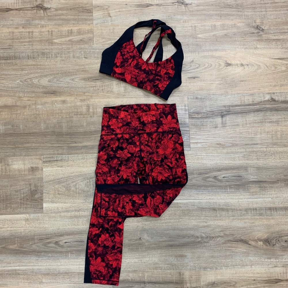 Lululemon Rose legging and top set.